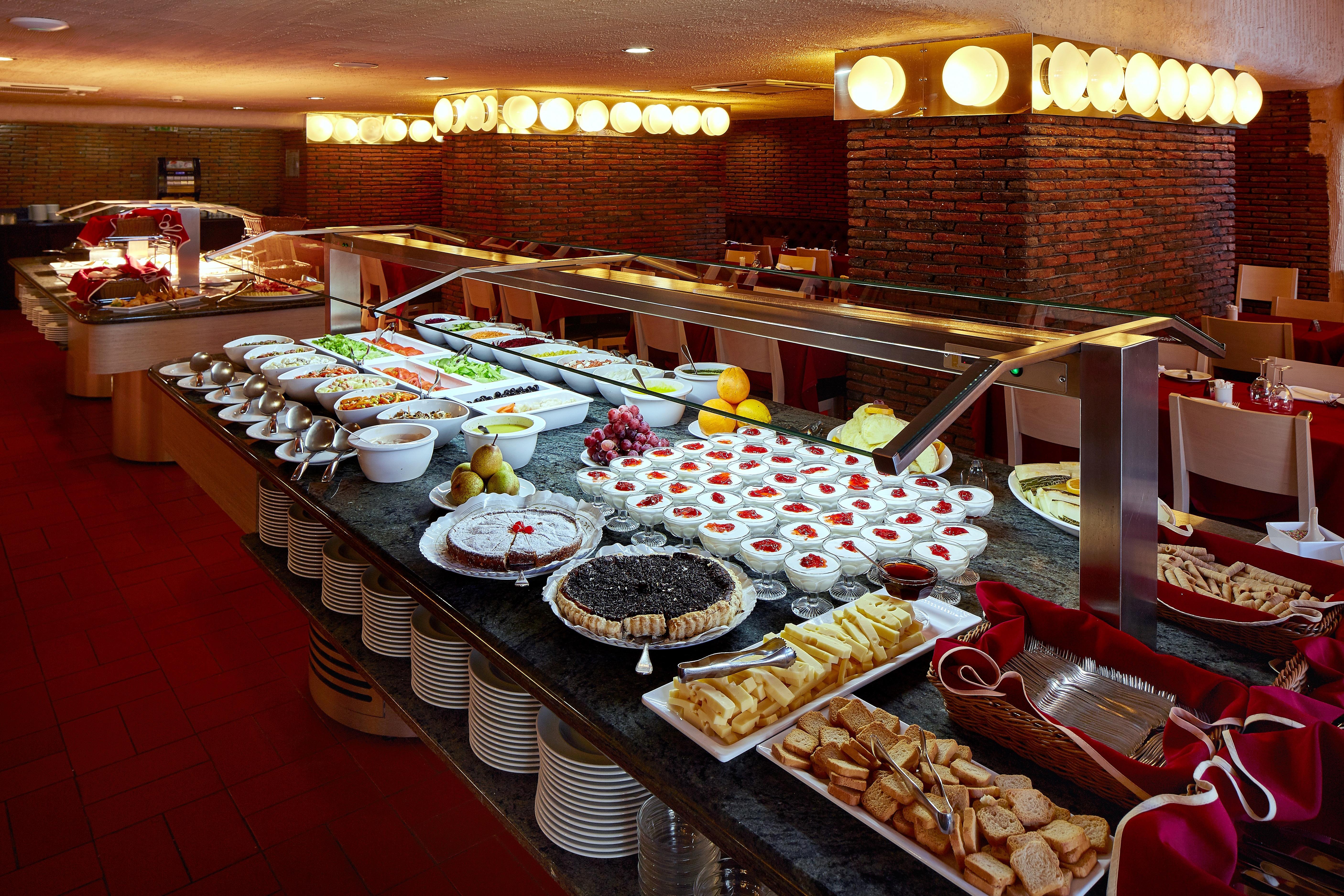 Alcazar Hotel & Spa 몬뜨고르두 외부 사진